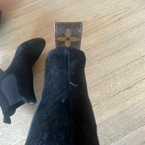 Louis Vuitton Black Suede Booties Size 37 - Picture 2 of 3